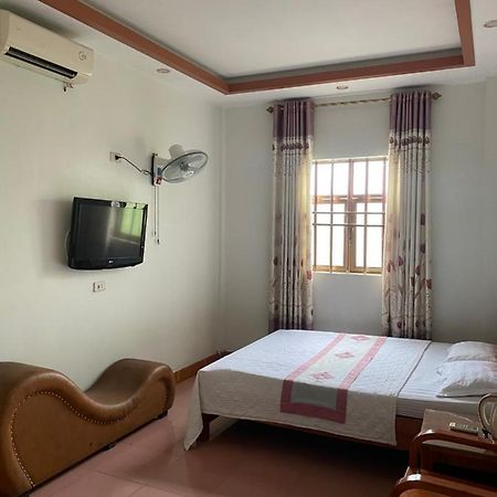 Khach San Cuong Thao Aparthotel Ha Giang Exteriör bild