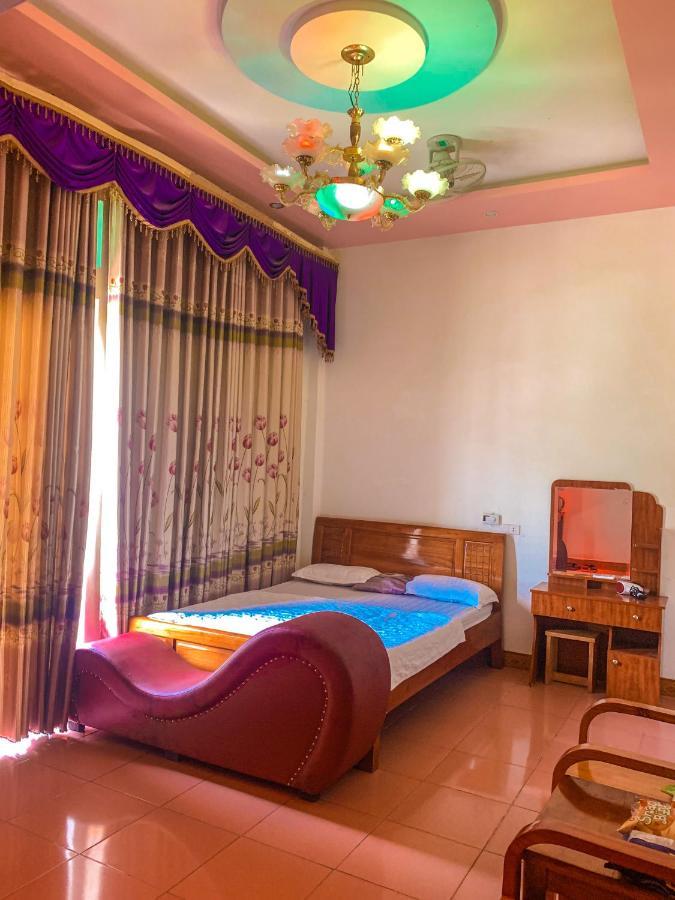 Khach San Cuong Thao Aparthotel Ha Giang Exteriör bild